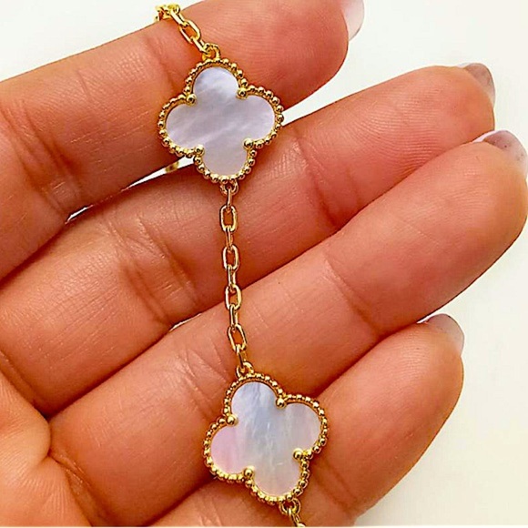 Gold Four Leaf Clover Bracelet Mother of Pearl Luxury - Picture 5 of 9